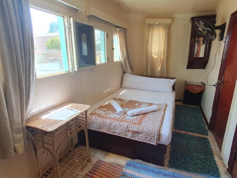 Hotel Moon Boat Luksor Zewnętrze zdjęcie